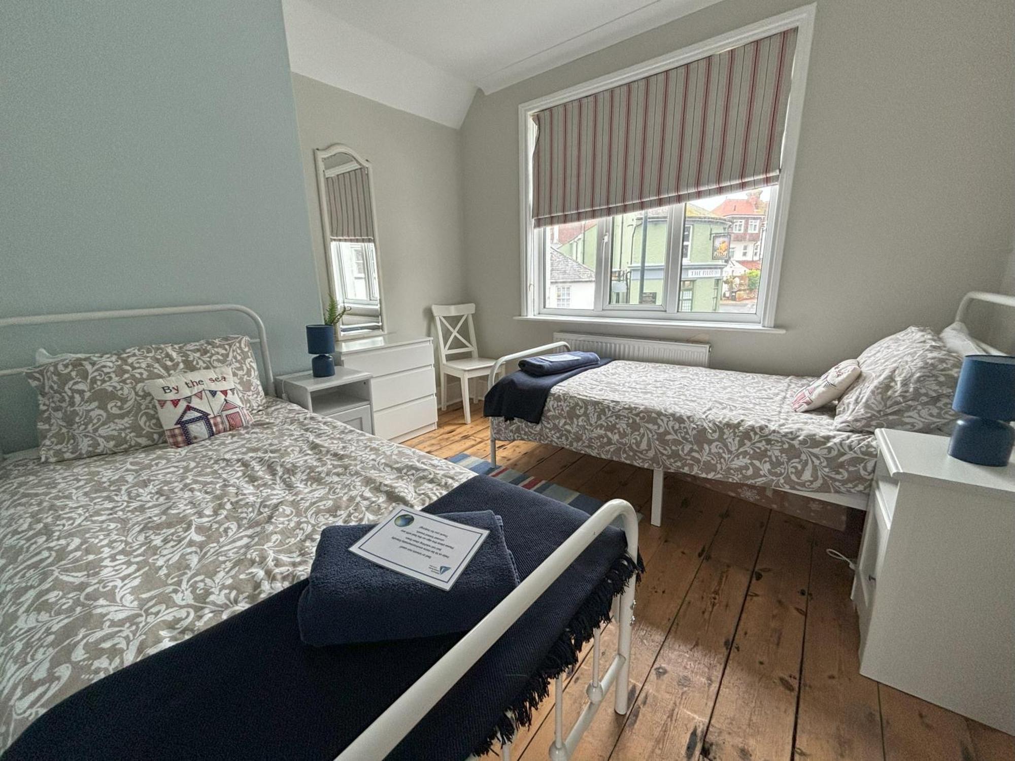 Downs Gate Cottage Истбурн Экстерьер фото